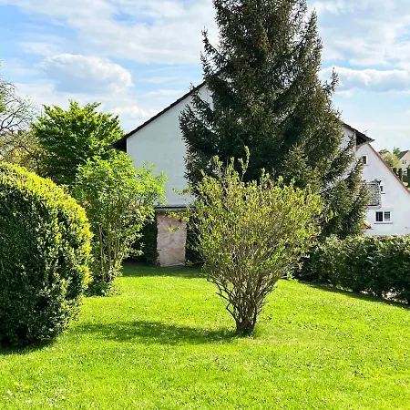 Διαμέρισμα Herzlich Willkommen In Der Dachstube Niestetal