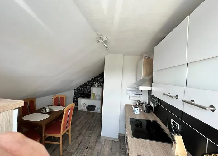 Herzlich Willkommen In Der Dachstube Niestetal